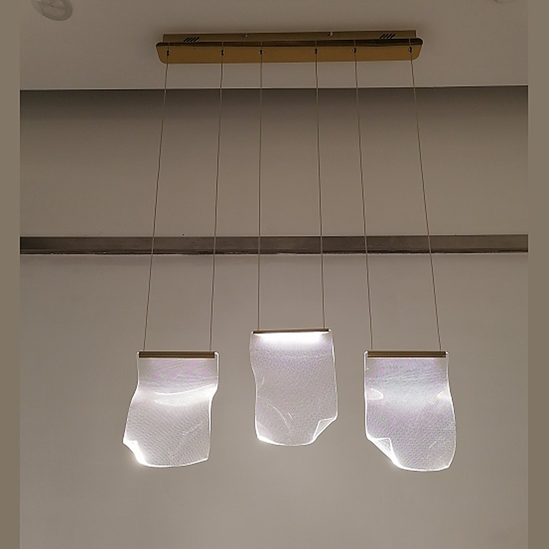 Linear Acrylic Pendant, 3 Head